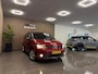 Volkswagen Touran 1.2 TSI Highline BlueMotion * 7 Persoons / Panoramadak / Trekhaak / Navigatie *