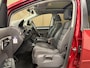 Volkswagen Touran 1.2 TSI Highline BlueMotion * 7 Persoons / Panoramadak / Trekhaak / Navigatie *