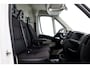 Peugeot Boxer 335 2.0 BlueHDI 130pk L2H2 Premium Airco/Navi/Inrichting 10-2019