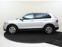 Volkswagen Tiguan 1.4 TSI eHybrid Life Business | SoH 93% | Trekhaak | Adaptieve cruise control | Achteruitrijcamera | Navigatie | Adaptieve cruise control | Stoel- en stuurwielverwarming | 3-zone airco |