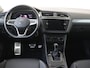 Volkswagen Tiguan 1.4 TSI eHybrid Life Business | SoH 93% | Trekhaak | Adaptieve cruise control | Achteruitrijcamera | Navigatie | Adaptieve cruise control | Stoel- en stuurwielverwarming | 3-zone airco |