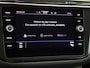 Volkswagen Tiguan 1.4 TSI eHybrid Life Business | SoH 93% | Trekhaak | Adaptieve cruise control | Achteruitrijcamera | Navigatie | Adaptieve cruise control | Stoel- en stuurwielverwarming | 3-zone airco |
