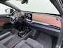 Volkswagen ID.4 Max 82kWh SOH 93% Warmtepomp Panoramdak Ergo Active+Memory Head-Up Display 360°Camera Stoel+Stuurverwarming Navi Ecc Pdc Apple Carplay/Android Auto Lmv 21" Keyless advanced display Matrix led Dodehoek detector Dealeronderhouden 1e Eigenaar Origineel Nederlandse Auto