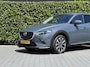 Mazda CX-3 2.0 SkyActiv-G 121 LUXURY, NAVIGATIE, CRUISE CONTROL, CLIMATE CONTROL, STOELVERWARMING, HALF LEDER, DODEHOEK, KEYLESS, HUD, LED, DAB, LICHTMETAAL 18"