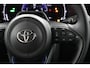 Toyota Aygo X Hybrid 115 envy | lichtmetalen velgen 18" | Navigatiesysteem | Parkeersensoren | Stoelverwarming |