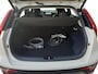 Kia Overige Niro ExecutiveLine Edition | Stoel koeling en verwarming | Head-up display | Elektrisch bedienbare voorstoelen | Premium audio | Lichtmetalen velgen 18inch | Adaptieve cruise control | Apple Carplay / Android auto |
