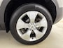 Volvo XC40 T2 A/T Momentum Business | 18" | Stoel/Stuurverwarming | Parkeercamera |  Adaptieve Cruise | Keyless | Elektr. Achterklep | Navigatie | Carplay
