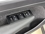 Volvo XC40 T2 A/T Momentum Business | 18" | Stoel/Stuurverwarming | Parkeercamera |  Adaptieve Cruise | Keyless | Elektr. Achterklep | Navigatie | Carplay