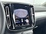 Volvo XC40 T2 A/T Momentum Business | 18" | Stoel/Stuurverwarming | Parkeercamera |  Adaptieve Cruise | Keyless | Elektr. Achterklep | Navigatie | Carplay