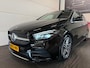 Mercedes-Benz B-klasse 180 AMG Pano, Cruise Control, Apple Carplay, Sfeerverlichting, Elek Stoelen, Multibeam, Achteruitrijcamera