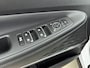 Hyundai Santa Fe 1.6 T-GDI PHEV PREMIUM SKY 7p. | TREKHAAK | SCHUIFDAK | CHIQUE LEDEREN INTERIEUR | NAVI | CLIMA | CRUISE ADAPT. | 360 CAMERA | 19'' LMVELGEN |