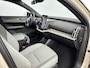 Volvo EX30 Single Motor Extended Range Plus Europa 69 kWh | 19" | Stoel/Stuurverwarming | Pine Interieur | Getint Glas | Elektr. verst. Stoelen | Harman Kardon | Adaptieve Cruise | BLIS | Keyless | Elektrische Achterklep
