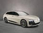 Audi A6 Avant e-tron S edition quattro 100 kWh | Trekhaak | Panorama Dak | Adaptieve Luchtvering | Adaptieve Cruise | Matrix-LED | Head-up | B&O 3D | Winter-pakket | Navigatie-pakket | Interieur-pakket | Tech Pro |