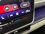 Volkswagen ID. Buzz Pro Bulli Limited 286pk 86 kWh LWB | 7-zits | Trekhaak | AssistancePlus pakket | ComfortPlus pakket | Design pakket | Open & Close pakket