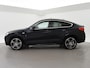 BMW X4 xDrive20i M-SPORT + SCHUIFDAK | TREKHAAK | HEAD-UP | 20 INCH LMV | MEMORY