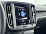 Volvo XC40 T2 A/T Momentum Core | 17" | Navigatie | Parkeercamera | Trekhaak | Parkeersensoren V+A | Cruise Control | Climate Control