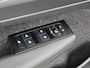 Volvo XC40 T2 A/T Momentum Core | 17" | Navigatie | Parkeercamera | Trekhaak | Parkeersensoren V+A | Cruise Control | Climate Control
