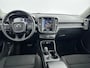 Volvo XC40 T2 A/T Momentum Core | 17" | Navigatie | Parkeercamera | Trekhaak | Parkeersensoren V+A | Cruise Control | Climate Control