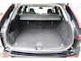 Volvo XC60 2.0 T6 Plug-in hybrid AWD Plus Dark SOH 97% / Trekhaak / Panoramadak / Harman Kardon