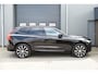 Volvo XC60 2.0 T6 Plug-in hybrid AWD Plus Dark SOH 97% / Trekhaak / Panoramadak / Harman Kardon
