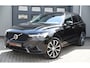 Volvo XC60 2.0 T6 Plug-in hybrid AWD Plus Dark SOH 97% / Trekhaak / Panoramadak / Harman Kardon
