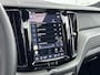 Volvo XC60 T8 Recharge Ultra Black Edition | 21" | Luchtvering | Trekhaak | 360 Camera | Harman Kardon | Head-Up | Full LED | Panoramadak | Elektr. verst. Stoelen