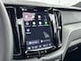 Volvo XC60 T8 Recharge Ultra Black Edition | 21" | Luchtvering | Trekhaak | 360 Camera | Harman Kardon | Head-Up | Full LED | Panoramadak | Elektr. verst. Stoelen