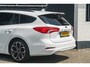 Ford Focus Wagon 1.0 EcoBoost ST Line / LED / Winter Pack!
