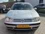 Volkswagen Golf 1.6-16V | CROSSER | ONDERDELEN | ROOKT | GEEN APK !