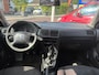 Volkswagen Golf 1.6-16V | CROSSER | ONDERDELEN | ROOKT | GEEN APK !