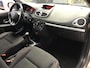 Renault Clio Estate 1.2-16V Sélection Business I Airco Koud I Kleine Beurt I Elec Ramen I Isofix I Dakrails I Ruim & Betaalbaar.