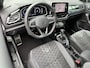 Volkswagen T-Roc 1.5 TSI 150pk DSG R-Line | Camera | Keyless | Elek. Achterklep | Dode hoek | Rijklaar incl. 1 jaar Bovag garantie