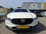 Mazda CX-30 2.0 e-SkyActiv-G M Hybrid Homura PearlWhite Adaptieve-Cruise Carplay Elek.Achterklep Achteruitrijcamera Head-Up NAP!