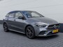 Mercedes-Benz B-klasse 250 e AMG Business Solution | Navigatie | Camera | Sfeerverlichting | Trekhaak