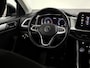 Volkswagen T-Roc 1.0 TSI Life Apple carplay, Parkeersensoren, Cruise control adaptief, Virtual desk, A start stop, Lichtmetalen velgen
