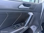 Volkswagen Tiguan 2.0 TSI 4Motion Highline Business R | Panoramadak | Elektrische Trekhaak | 2.200 KG Trekgewicht | 04-2018