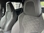 Peugeot 2008 1.2 PureTech 130PK GT Pack EAT8 Panorama elektrisch schuifkanteldak, luxe Alcanrara bekleding met stoelverwarming, Full led verlichting en een afneembare trekhaak