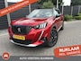 Peugeot 2008 1.2 PureTech 130PK GT Pack EAT8 Panorama elektrisch schuifkanteldak, luxe Alcanrara bekleding met stoelverwarming, Full led verlichting en een afneembare trekhaak