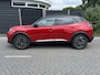 Peugeot 2008 1.2 PureTech 130PK GT Pack EAT8 Panorama elektrisch schuifkanteldak, luxe Alcanrara bekleding met stoelverwarming, Full led verlichting en een afneembare trekhaak