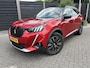 Peugeot 2008 1.2 PureTech 130PK GT Pack EAT8 Panorama elektrisch schuifkanteldak, luxe Alcanrara bekleding met stoelverwarming, Full led verlichting en een afneembare trekhaak
