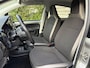 Volkswagen Up! 1.0 high up! BlueMotion | Airco | Cruise | Parkeersensoren | Lichtmetalen velgen | Nieuwe banden | Hele mooie auto!!