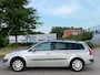 Renault Megane Grand Tour 1.6-16V Business Line ECC Electric pakket Audio/CD LMV 16" Cruise Dakrails Trekhaak Dealerond. Nw Apk!