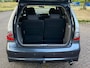 Mitsubishi Grandis 2.4-16V Intense 7-Ps! ECC Electr pakket Audio-CD/Navi LMV 17" ABS EBD Cruise PDC Trekhaak Dealeronderh. Nw Apk!