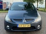 Mitsubishi Grandis 2.4-16V Intense 7-Ps! ECC Electr pakket Audio-CD/Navi LMV 17" ABS EBD Cruise PDC Trekhaak Dealeronderh. Nw Apk!