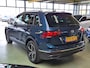 Volkswagen Tiguan 1.5 TSI Active -150pk- Automaat | Dodehoek Assist | Voorraam-, Stuur- & Stoelverwarming | Rijklaarprijs incl. 1 jaar Bovag garantie