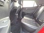Kia Stonic 1.0 T-GDi MHEV GT-PlusLine 1e Eigenaar | Meest luxe uitvoering | Schuif-/kanteldak | Metallic lak | Fabrieksgarantie | NAP