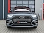 Audi Q5 55 TFSI e S-Line Quattro Competition Luchtvering | Massage | Memory | B&O | 360 | Electric Seats | Carplay | Digital Dash | Afgevlakt Stuur | Dodehoek Detectie | Adaptive Cruise | Lane Assist | Alcantara | Trekhaak | Matrix Led | Keyless