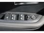 Peugeot 208 Allure | Elektrische parkeerrem | Extra getinte achterste zijruiten en achterruit | Extra getinte achterste zijruiten en achterruit