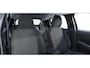 Peugeot e-208 Style | Elektrische parkeerrem | Extra getinte achterste zijruiten en achterruit | ISOFIX-bevestigingspunten voor drie kinderzitjes. Op de passagiersstoel en de buitenste zitplaatsen van de achterbank