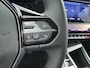 Peugeot 408 Allure - Elektrisch | 19" lichtmetalen velgen 'GRAPHITE' | Elektrische parkeerrem | Extra getinte achterste zijruiten en achterruit